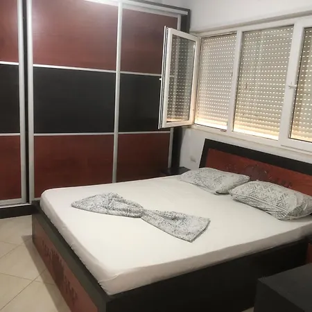 Apartament Lungomare * Влёра